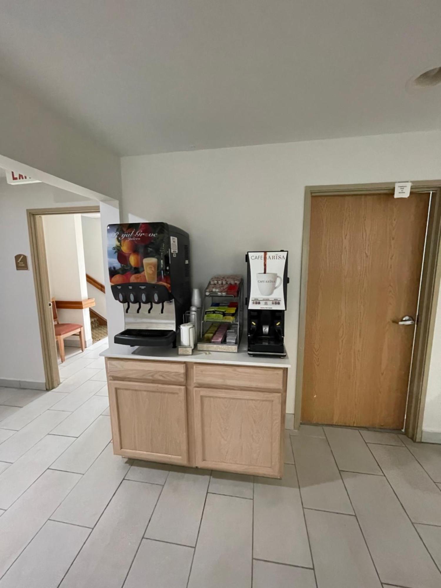 Clarion Pointe-Dillard Near Blue Ridge Mountains Hotel Екстериор снимка