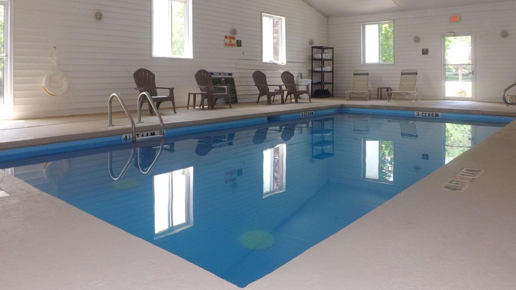 Clarion Pointe-Dillard Near Blue Ridge Mountains Hotel Екстериор снимка